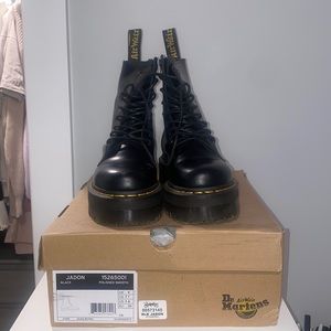 size 8 jadon platform doc martens with box